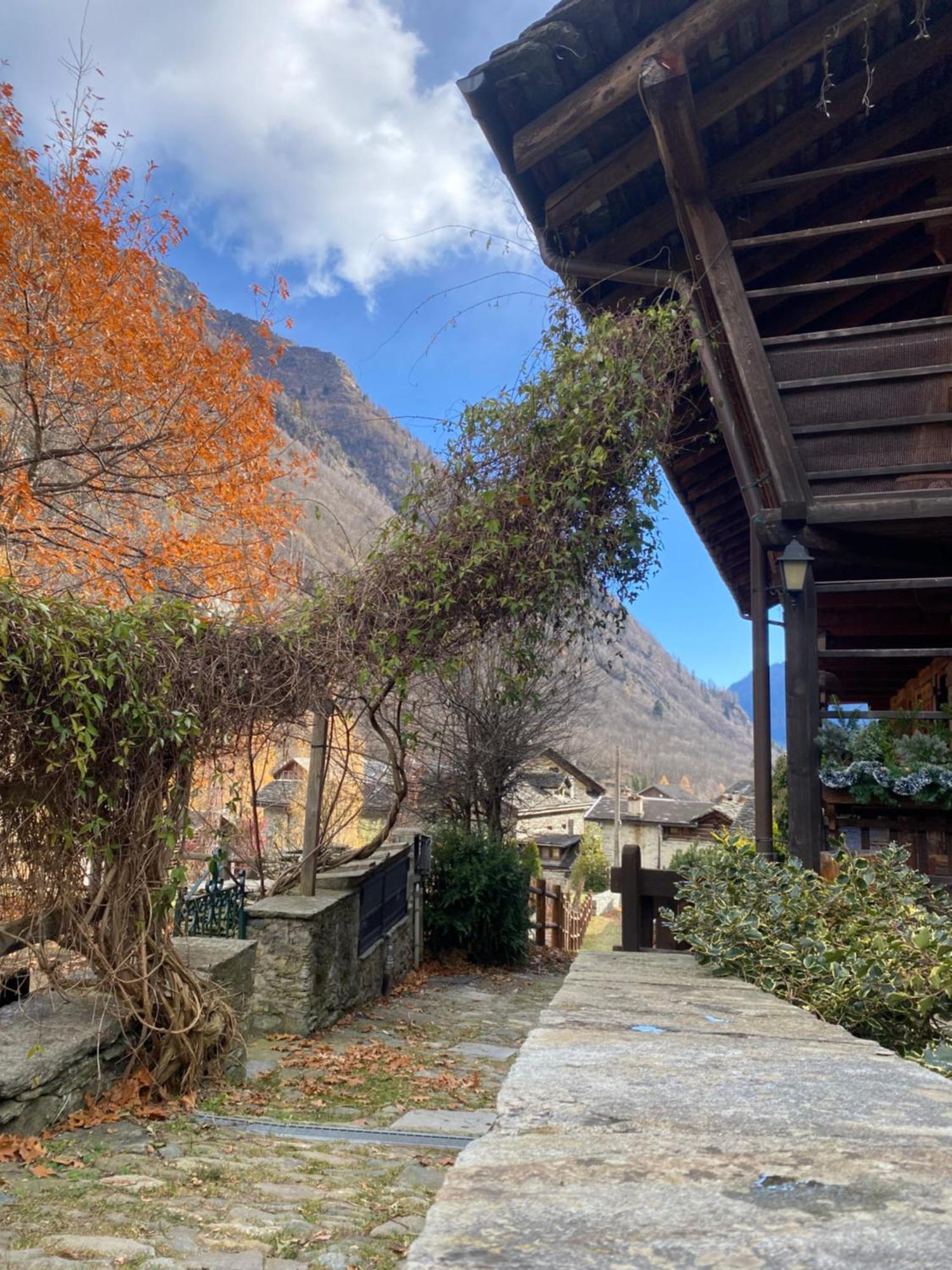 Baita Reale Alagna Valsesia Esterno foto