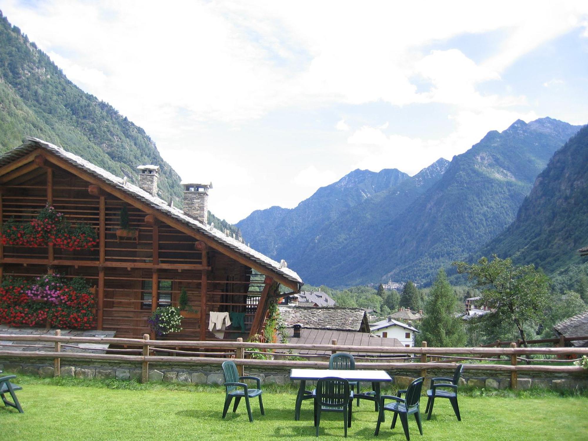 Baita Reale Alagna Valsesia Esterno foto